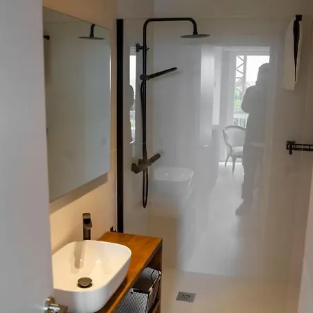 Apartment Of 100m2 With Sea Views *