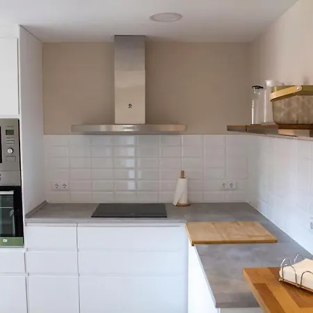 Of 100m2 With Sea Views
