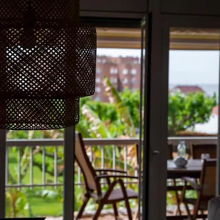 Apartment Of 100m2 With Sea Views