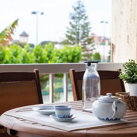 Of 100m2 With Sea Views Apartment *